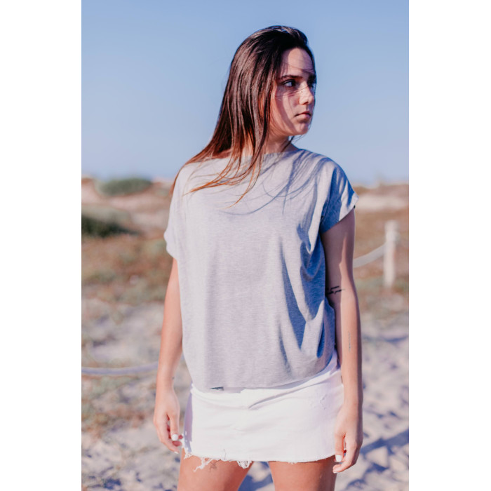 CAMISETA ALAS GRIS