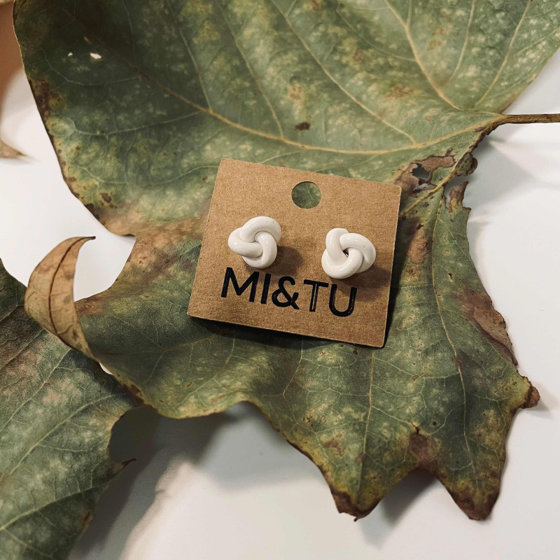 PENDIENTES NUDO