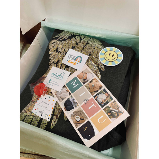 CAJA PERSONALIZADA 05