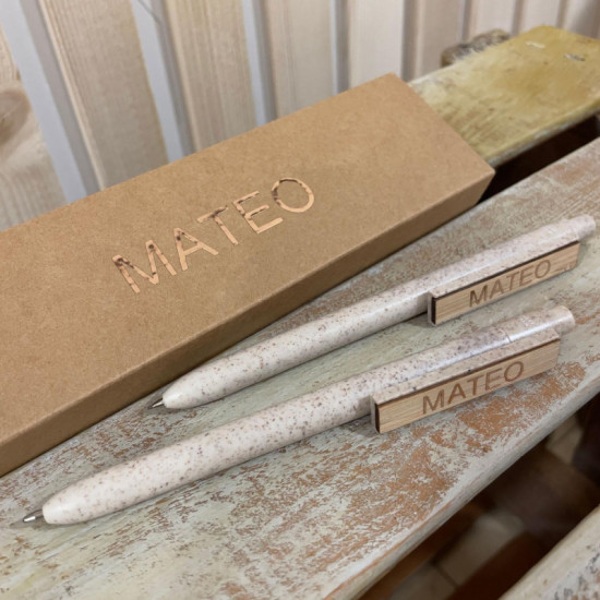 SET PERSONALIZADO DE BOLÍGRAFO Y PORTAMINAS