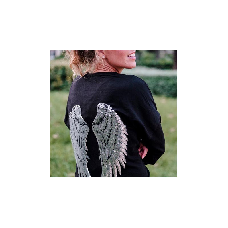 SUDADERA ALAS NEGRA